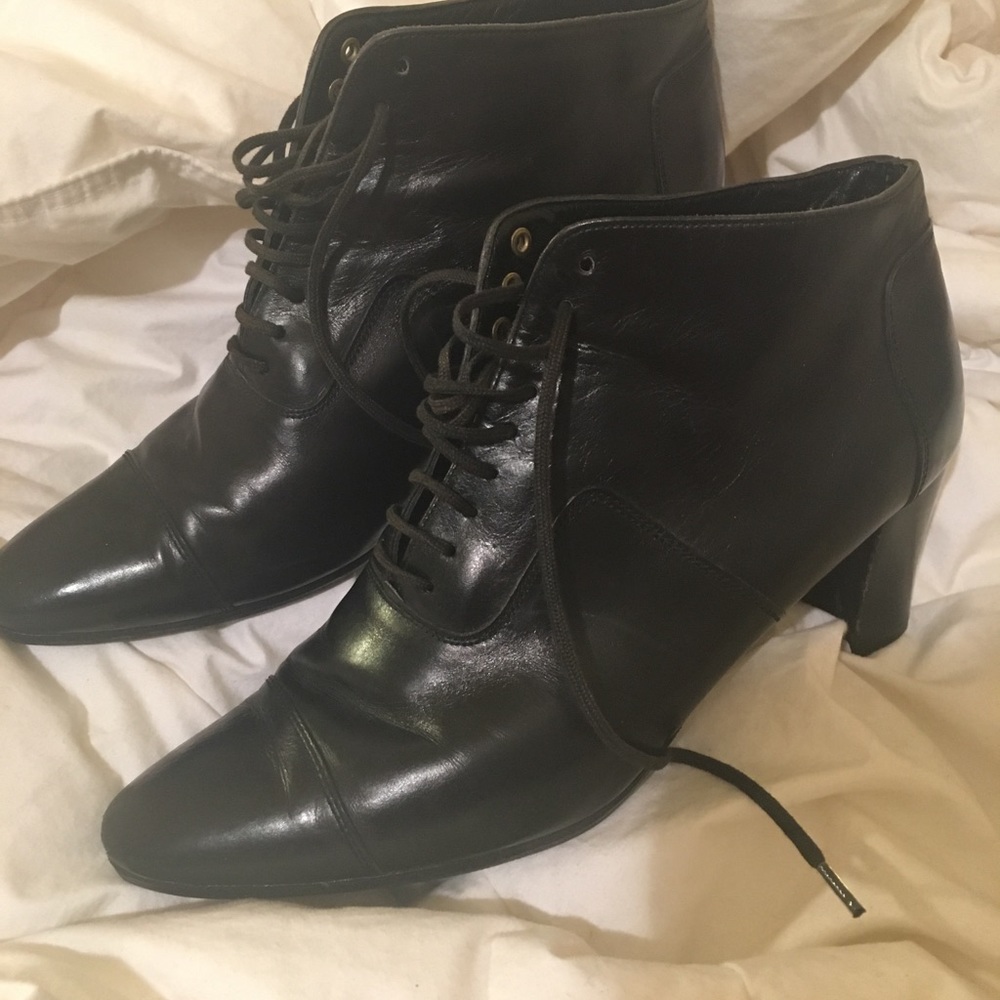Booties - Picture 4 of 4